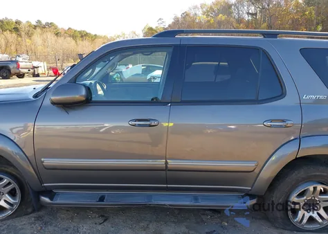 2005 Toyota Sequoia Limited V8 from USA, damaged, VIN 5TDBT48A85S246223